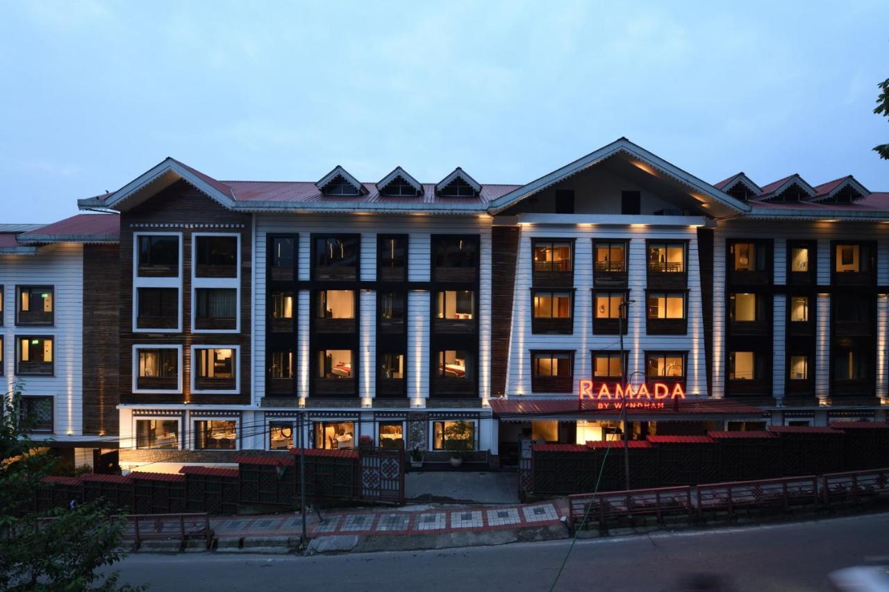 Ramada By Wyndham Gangtok Hotel & Casino Golden Экстерьер фото